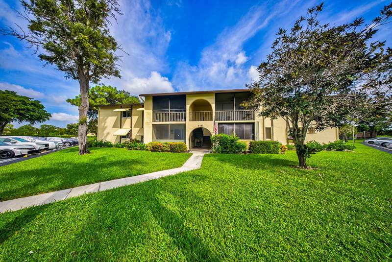 2 bedroom Condominium at 118 Lake Pine Circle #A-2, Pine Ridge South I Condo, Greenacres — photo 3