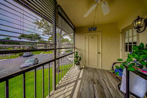 118 Lake Pine Circle #A-2, Greenacres FL - photo 7 of 24