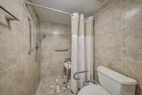 7650 Tahiti Lane #105, Lake Worth FL - photo 16 of 30