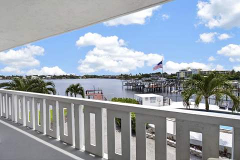 231 E Lantana Road #204, Lantana FL - photo 13 of 32