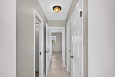 231 E Lantana Road #204, Lantana FL - photo 15 of 32