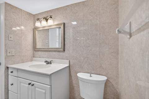 231 E Lantana Road #204, Lantana FL - photo 20 of 32