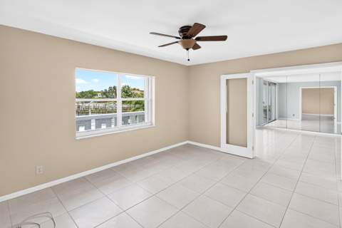 231 E Lantana Road #204, Lantana FL - photo 23 of 32