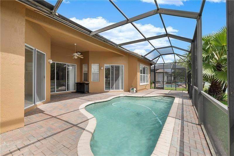 4 bedroom Single Family Residence at 7008 NW 111th Terrace, Parkland Isles, Parkland — photo 5