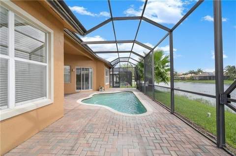 7008 NW 111th Terrace, Parkland FL - photo 6 of 17