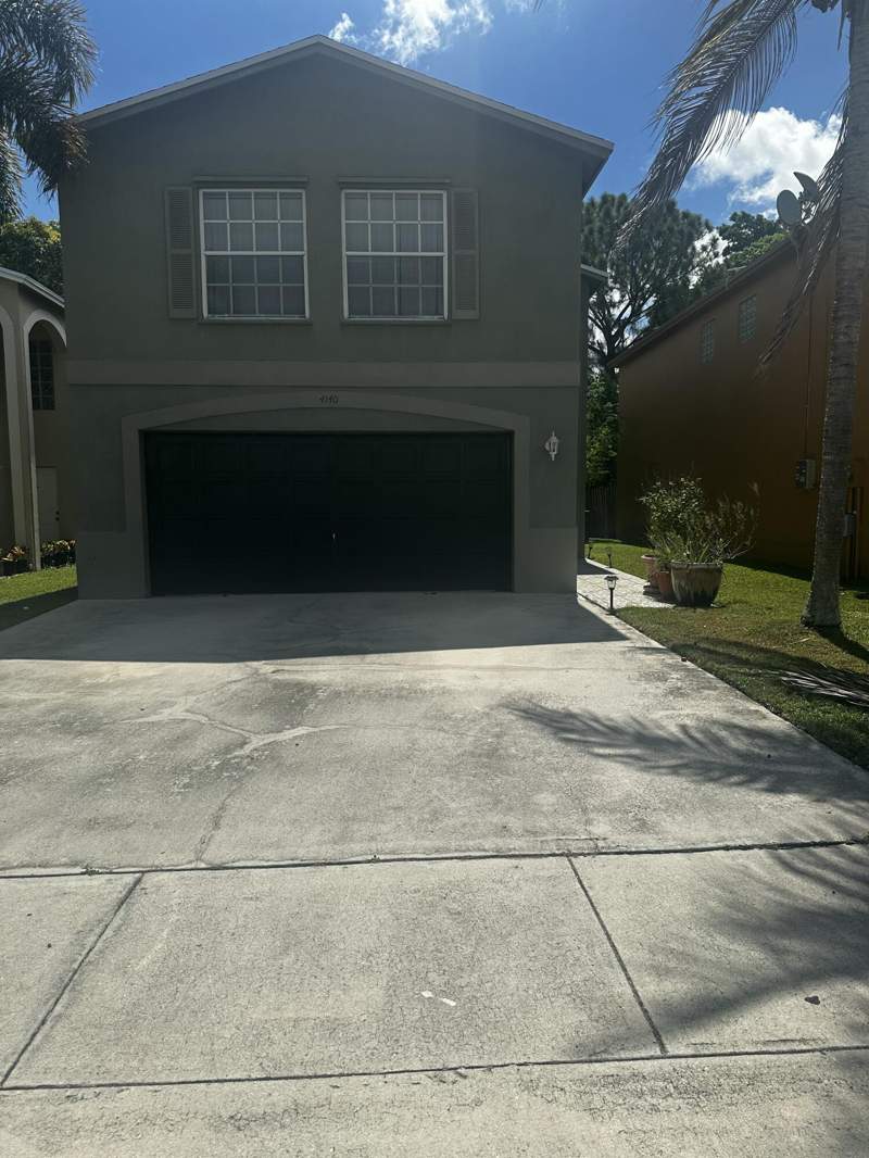 4 bedroom Single Family Residence at 4140 Pine Hollow Circle, Pine Hollow Estates, Greenacres — photo 2