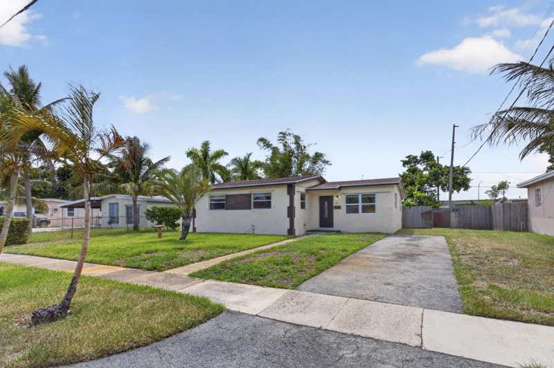 4 bedroom Single Family Residence at 2681 NW 2nd Street, Rolling Green Ridge 1st Add, Boynton Beach — photo 1