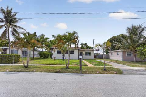 2681 NW 2nd Street, Boynton Beach FL - photo 16 of 31