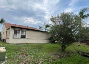 2290 SE Breckenridge Circle, Port St. Lucie FL - photo 18 of 26