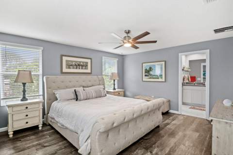 384 SE Sea Hunt Way, Stuart FL - photo 23 of 41