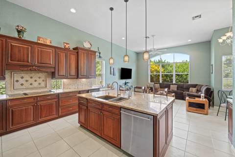 18648 Ocean Mist Drive, Boca Raton FL - photo 14 of 27