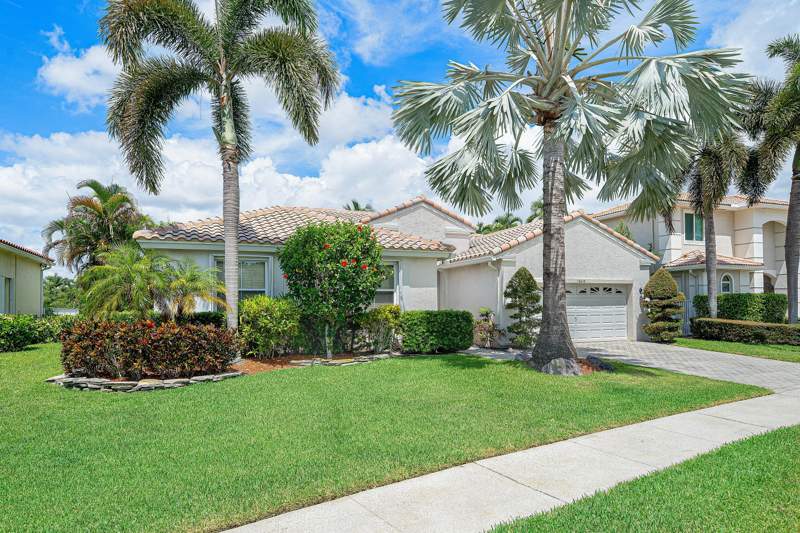 4 bedroom Single Family Residence at 18648 Ocean Mist Drive, The Shores, Boca Raton — photo 3