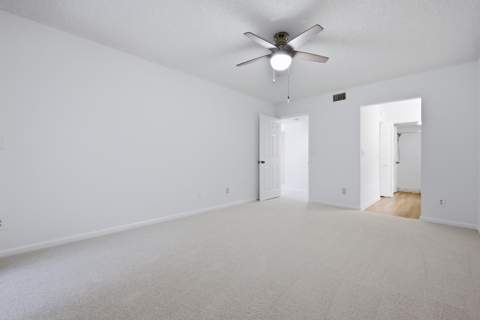 1141 Keystone Drive #C, Jupiter FL - photo 19 of 45
