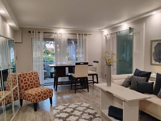 3050 HOLIDAY SPRINGS Boulevard #112