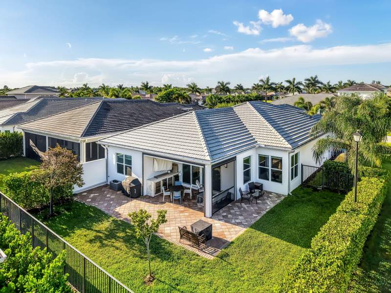 4 bedroom Single Family Residence at 7887 Waterford Isles Lane, Polo Trace, Delray Beach — photo 3
