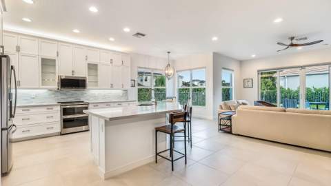 7887 Waterford Isles Lane, Delray Beach FL - photo 6 of 47