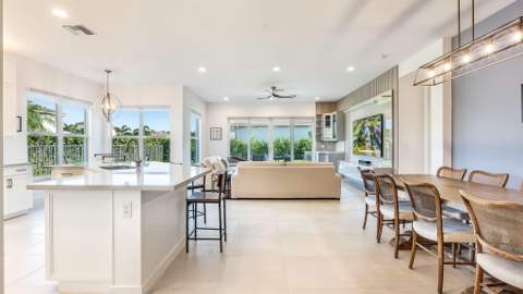 7887 Waterford Isles Lane, Delray Beach FL - photo 10 of 47