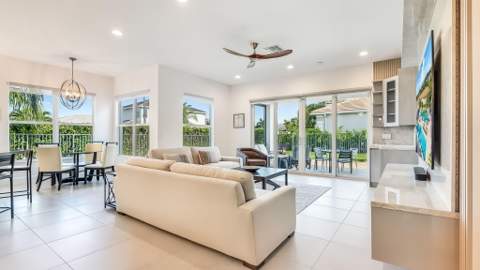 7887 Waterford Isles Lane, Delray Beach FL - photo 15 of 47