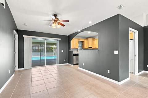 1120 SW Irving Street, Port St. Lucie FL - photo 10 of 52