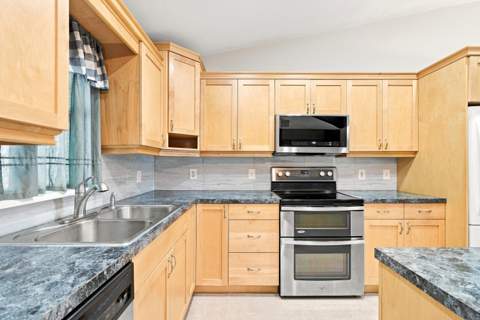 1120 SW Irving Street, Port St. Lucie FL - photo 12 of 52