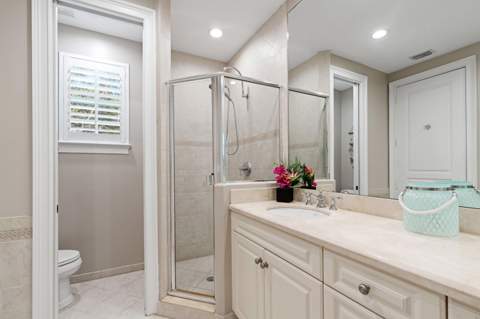 1057 E Heritage Club Circle, Delray Beach FL - photo 14 of 48