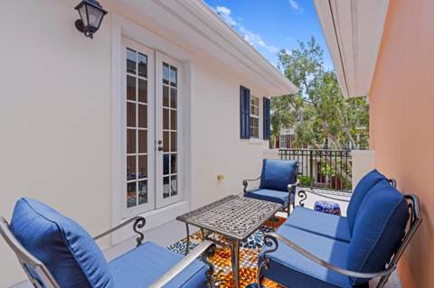 1057 E Heritage Club Circle, Delray Beach FL - photo 15 of 48