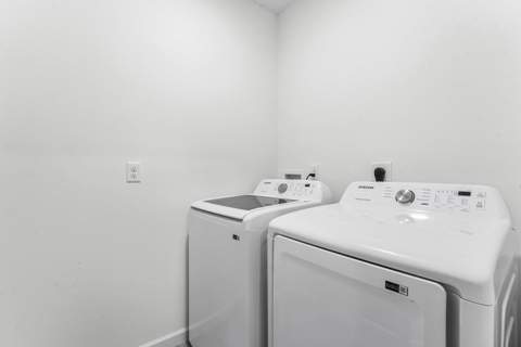 626 SW Ester Avenue, Port St. Lucie FL - photo 23 of 27