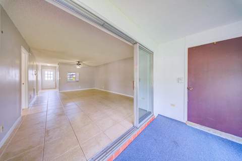 546 Covered Bridge Boulevard #A, Lake Worth FL - photo 7 of 29