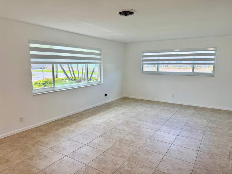 4 bedroom Single Family Residence at 617 SE 8th Avenue, Deerfield Beach Gardens, Deerfield Beach — photo 4