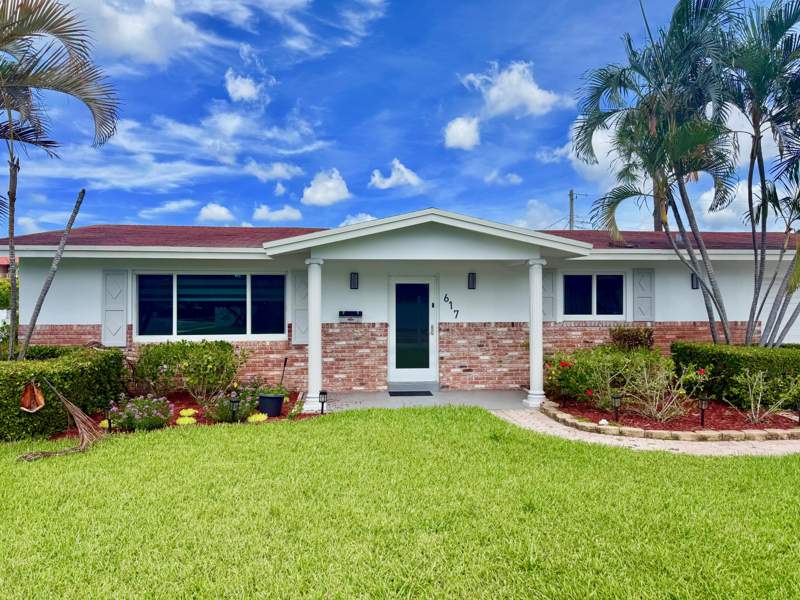 4 bedroom Single Family Residence at 617 SE 8th Avenue, Deerfield Beach Gardens, Deerfield Beach — photo 2