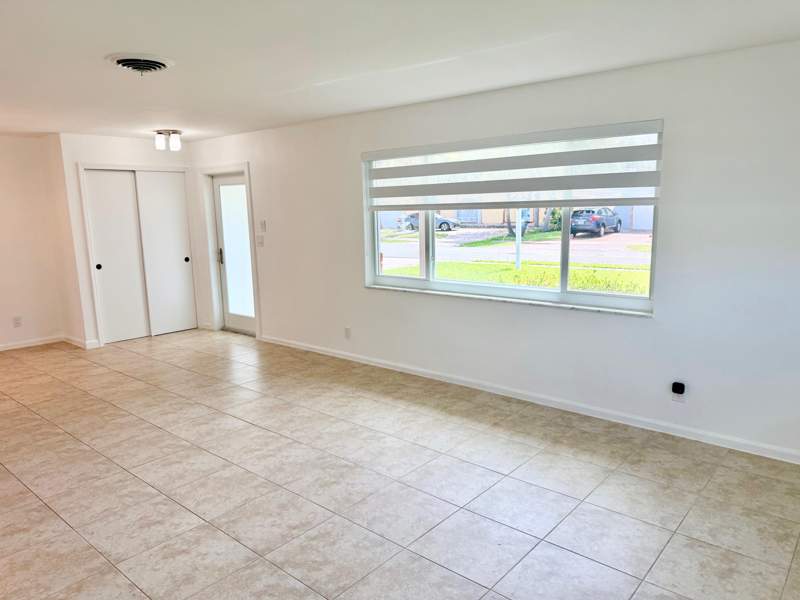 4 bedroom Single Family Residence at 617 SE 8th Avenue, Deerfield Beach Gardens, Deerfield Beach — photo 5