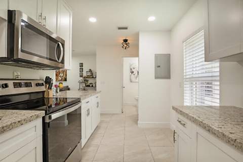352 Covered Bridge Boulevard #A, Greenacres FL - photo 10 of 35