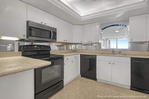 356 Golfview Road #403, North Palm Beach FL - photo 7 of 26