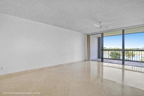 356 Golfview Road #403, North Palm Beach FL - photo 11 of 26