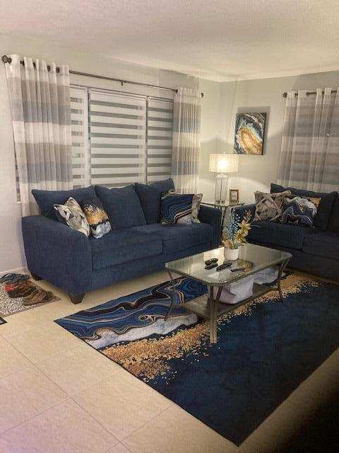 1 bedroom Condominium at 417 Windsor R, Windsor Condos, West Palm Beach — photo 1