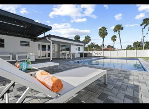 5040 NE 22nd Avenue, Lighthouse Point FL - photo 7 of 27