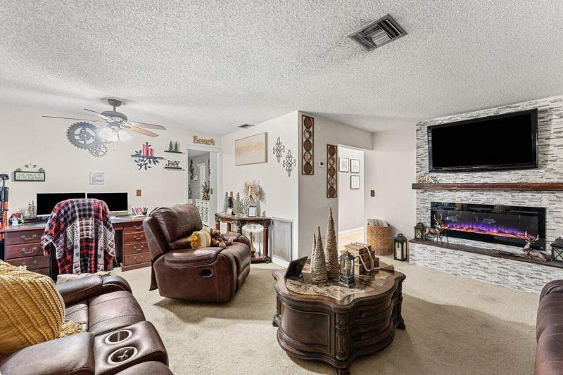 3 bedroom Single Family Residence at 11260 NW 41st Street, Glenwood Subdivision, Coral Springs — photo 5