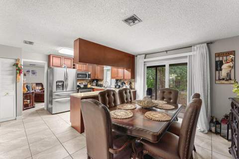 11260 NW 41st Street, Coral Springs FL - photo 12 of 24