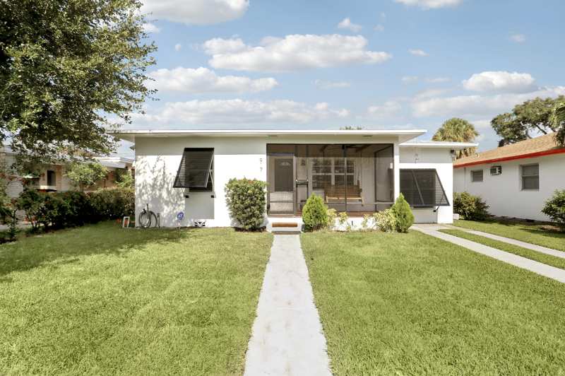 3 bedroom Single Family Residence at 917 N Ocean Breeze, Lake Worth Town Of, Lake Worth Beach — photo 1