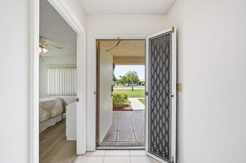 2 bedroom Condominium at 5852 Dream Court #35D, The Grove Condominium Section 1, Fort Pierce — photo 5