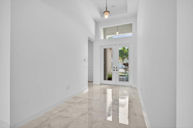 3 bedroom Single Family Residence at 11965 SW Sandy Bay Circle, Riverland Parcel C - Plat Six, Port St. Lucie — photo 5