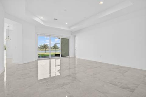 11965 SW Sandy Bay Circle, Port St. Lucie FL - photo 7 of 26