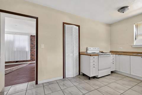 189 Morgans Way, Palm Springs FL - photo 12 of 20
