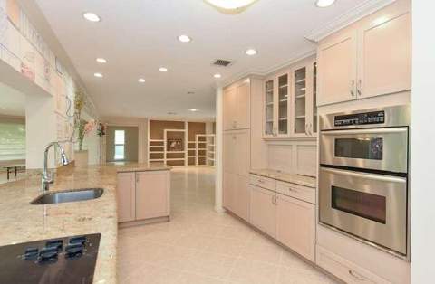 437 French Royale Circle, Atlantis FL - photo 23 of 40