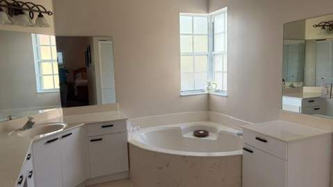 765 NW 155th Terrace, Pembroke Pines FL - photo 15 of 47