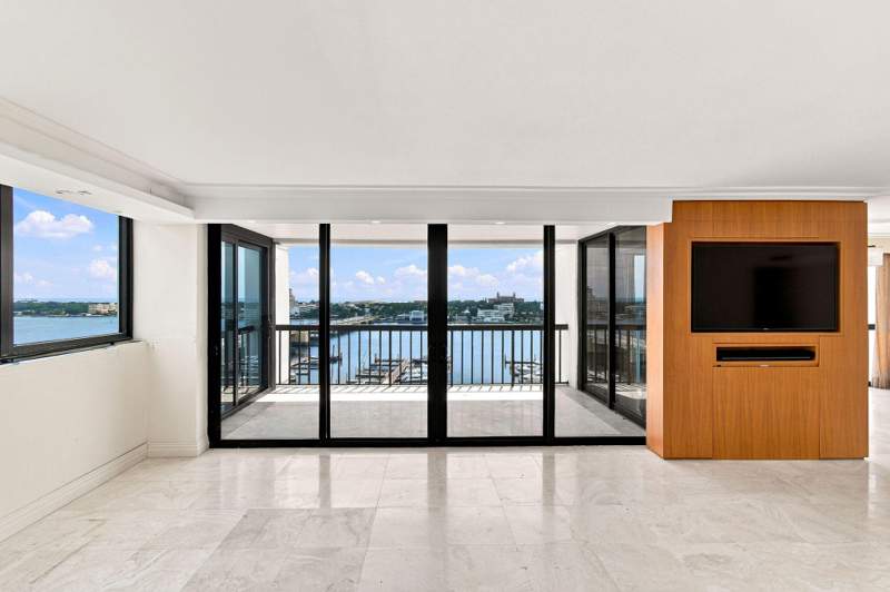 3 bedroom Condominium at 400 N FLAGLER Drive #1701, WATERVIEW TOWERS CONDO, West Palm Beach — photo 5