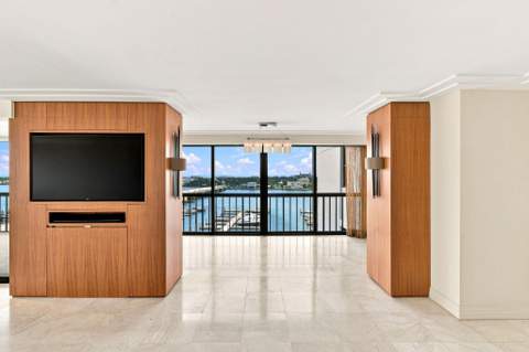400 N FLAGLER Drive #1701, West Palm Beach FL - photo 7 of 45