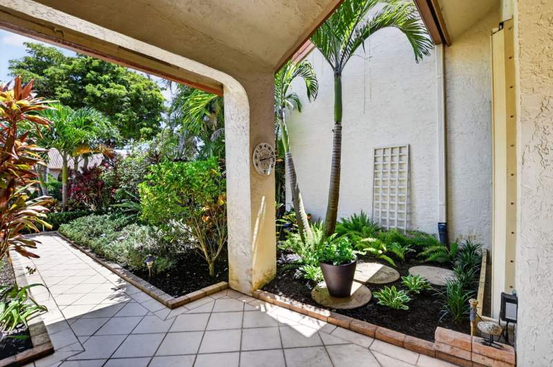 3 bedroom Townhouse at 23309 Water Circle, Bramalea Unicorp Boca Raton, Boca Raton — photo 4