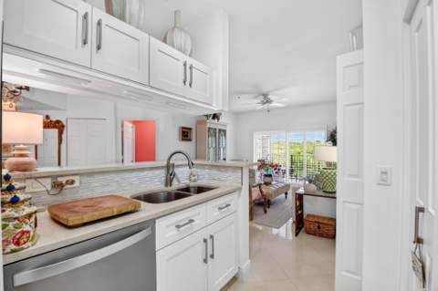 3418 Tuscany Way #3418, Boynton Beach FL - photo 14 of 36