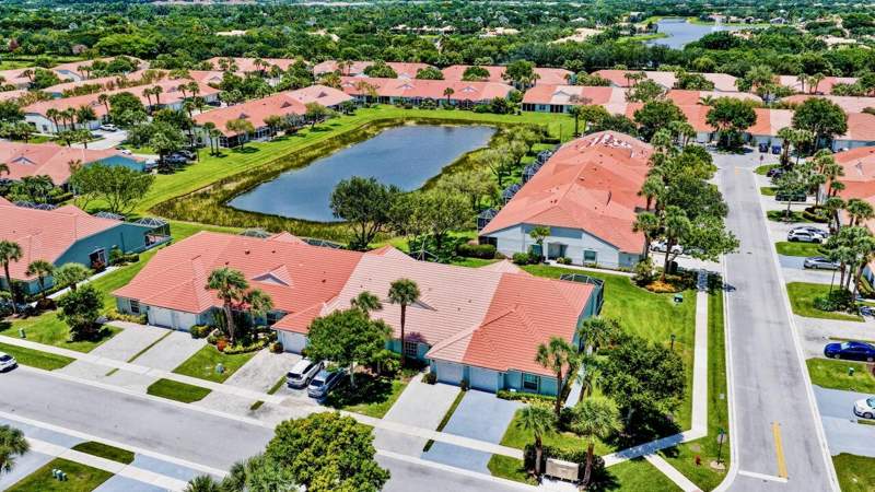 2 bedroom Villa at 8375 Logia Circle, Melrose Pud Pod E, Boynton Beach — photo 4